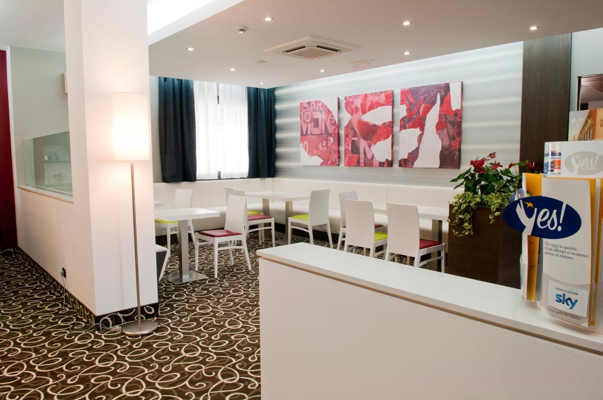 Hotel Gardenia Romano Canavese Exteriör bild